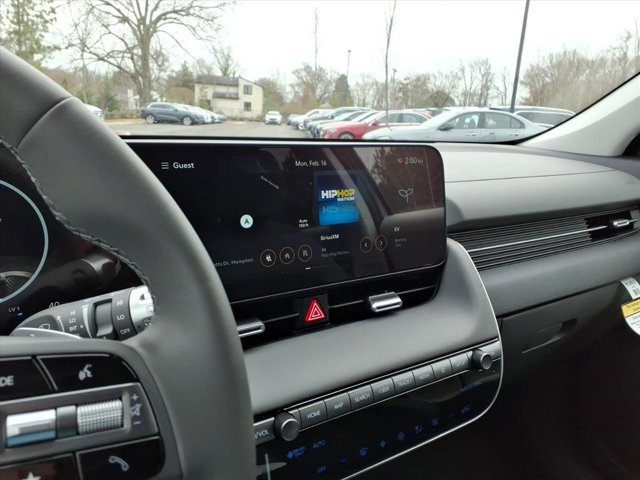 2026 Hyundai IONIQ 5 SE Image 15 of 24