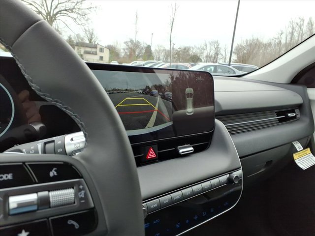 2026 Hyundai IONIQ 5 SE Image 14 of 24