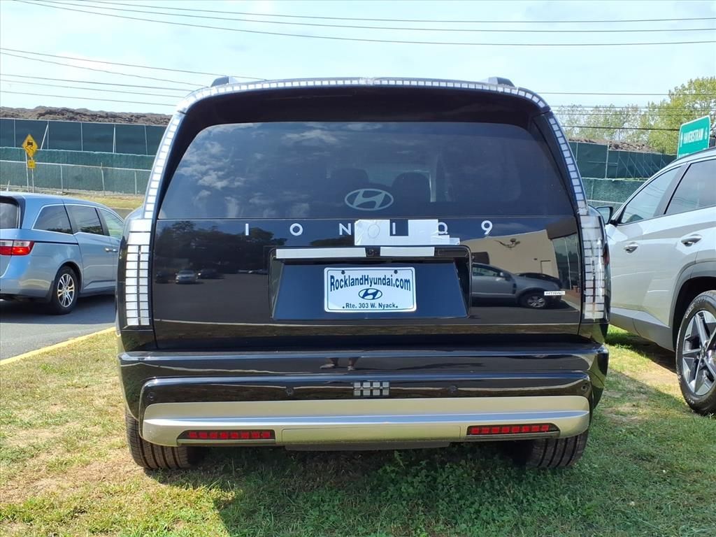 2026 Hyundai IONIQ 9 SEL Image 12 of 15