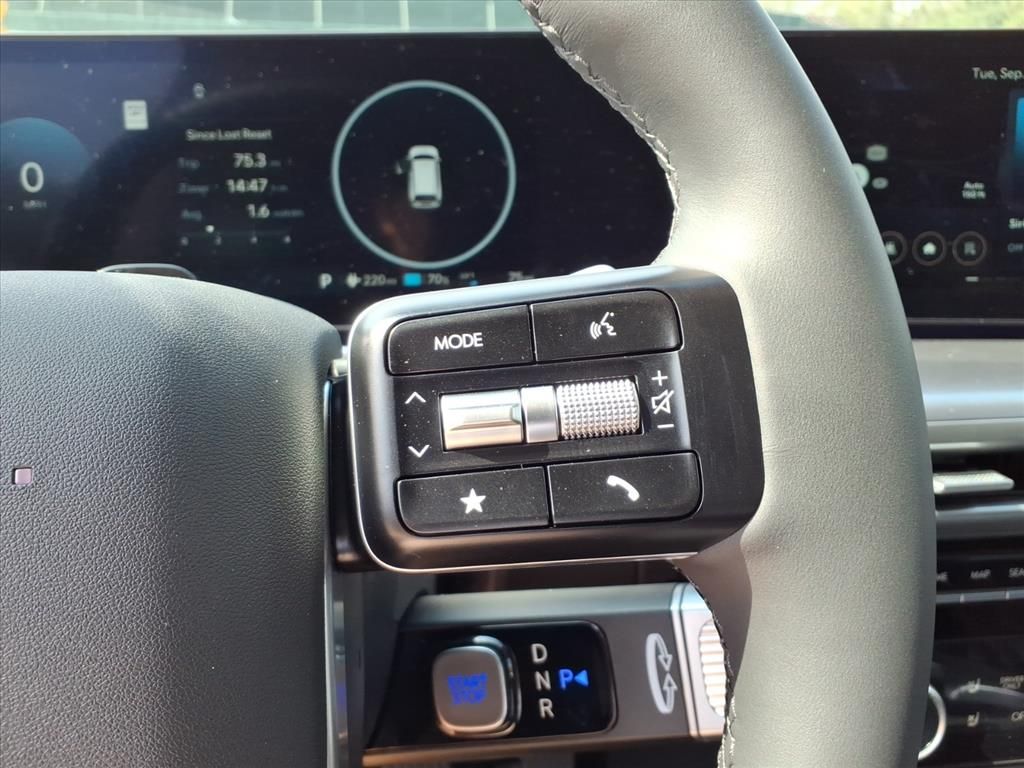 2026 Hyundai IONIQ 9 SEL Image 15 of 15