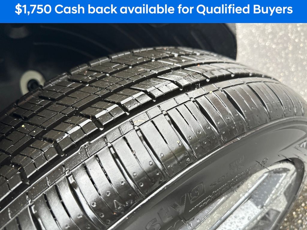 2026 Hyundai Kona SEL Premium Image 12 of 18