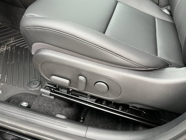 2026 Hyundai Kona Limited Image 21 of 25