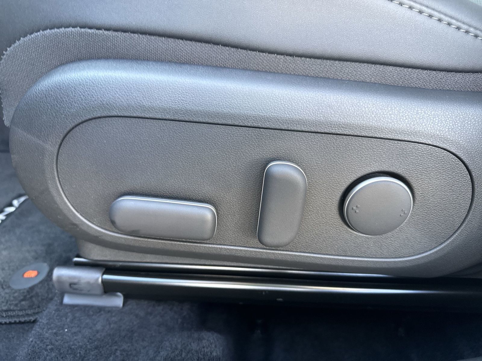 2026 Hyundai Kona Limited Image 28 of 28