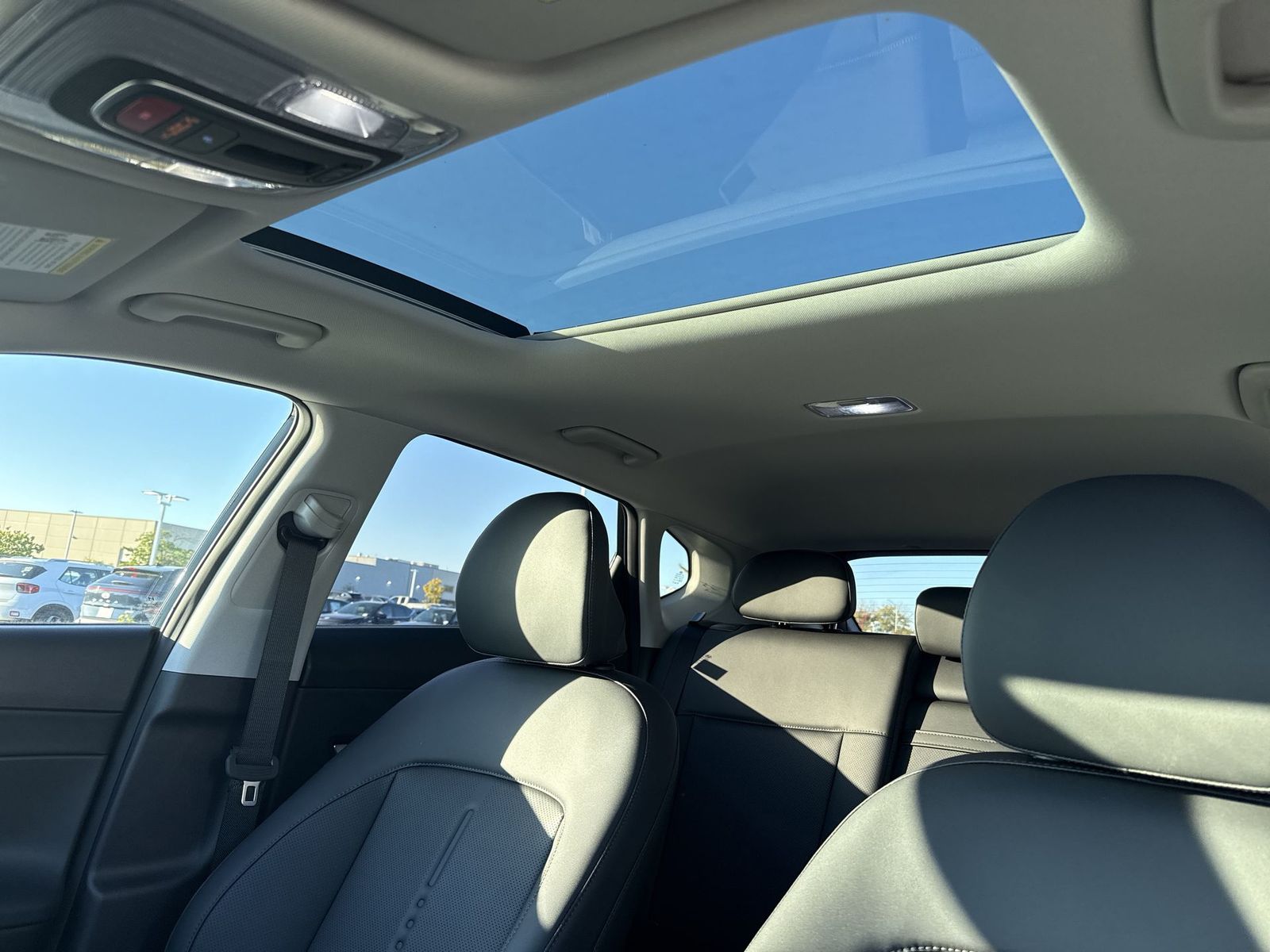 2026 Hyundai Kona Limited Image 27 of 28