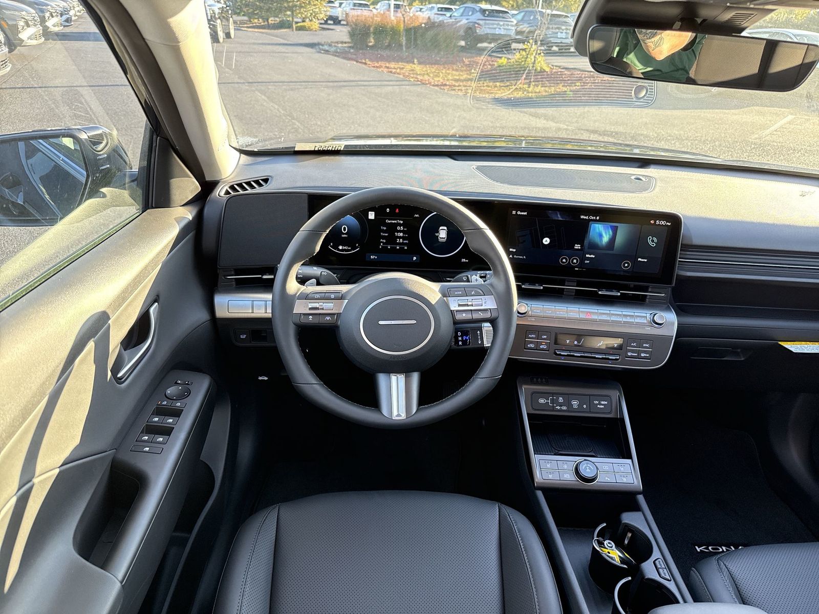 2026 Hyundai Kona Limited Image 16 of 28