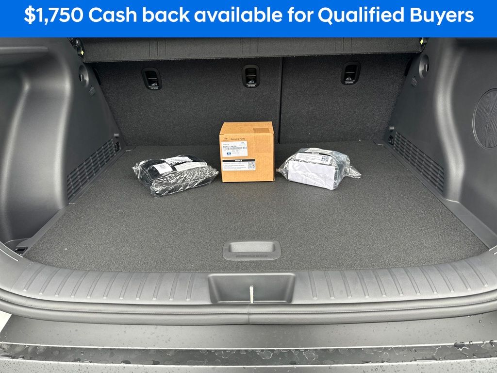 2026 Hyundai Kona Limited Image 13 of 18