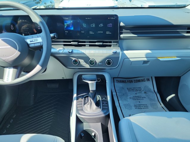 2026 Hyundai Kona SE Image 8 of 12