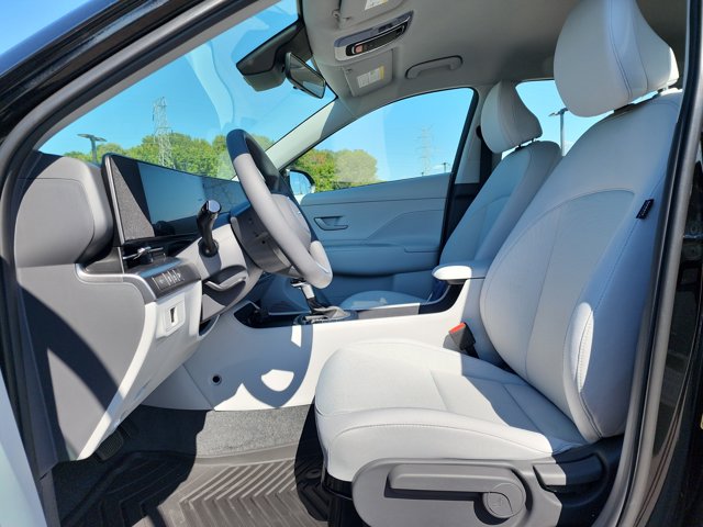 2026 Hyundai Kona SE Image 6 of 12