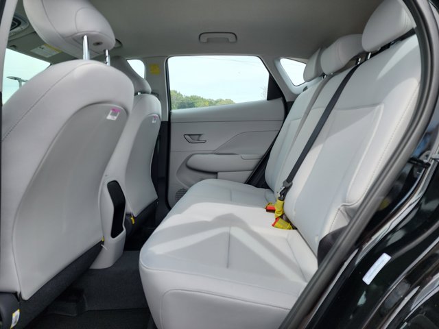 2026 Hyundai Kona SE Image 5 of 12