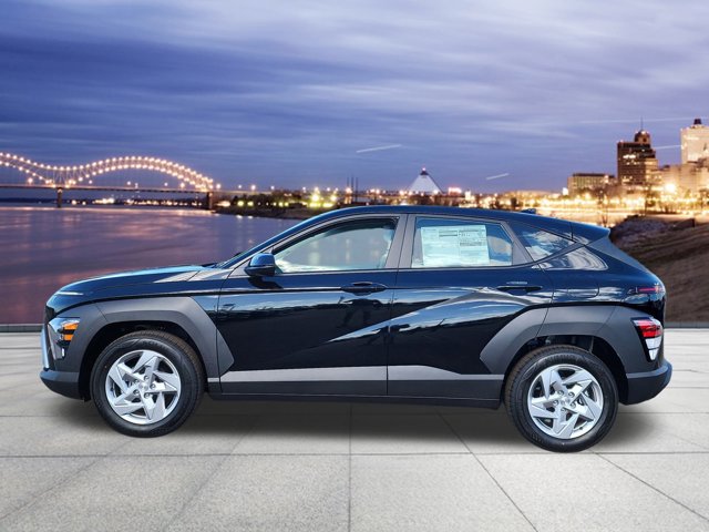 2026 Hyundai Kona SE Image 3 of 11