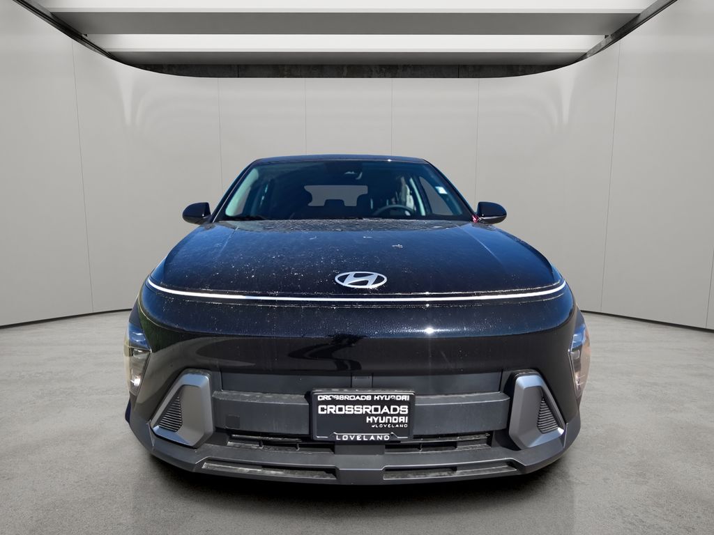 2026 Hyundai Kona SE Image 2 of 31