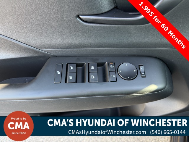 2026 Hyundai Kona SE Image 13 of 31