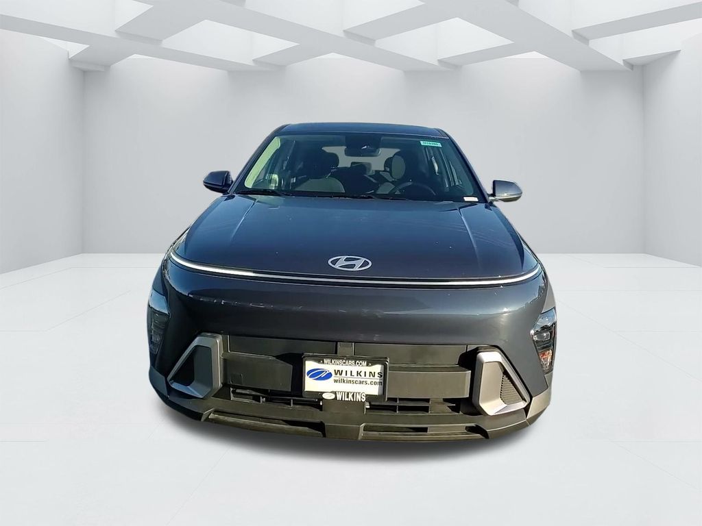 2026 Hyundai Kona SE Image 4 of 23