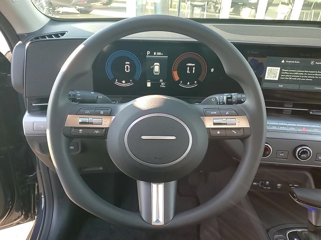 2026 Hyundai Kona SE Image 15 of 23