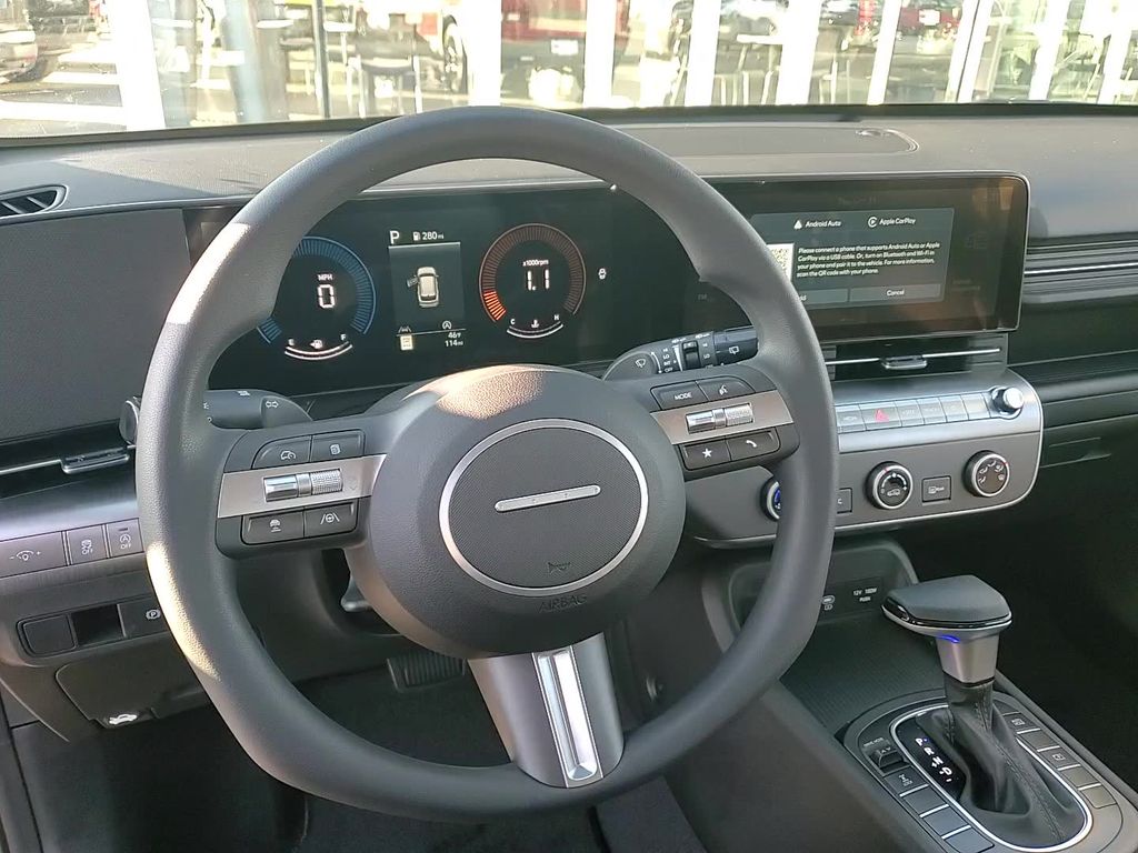 2026 Hyundai Kona SE Image 13 of 23