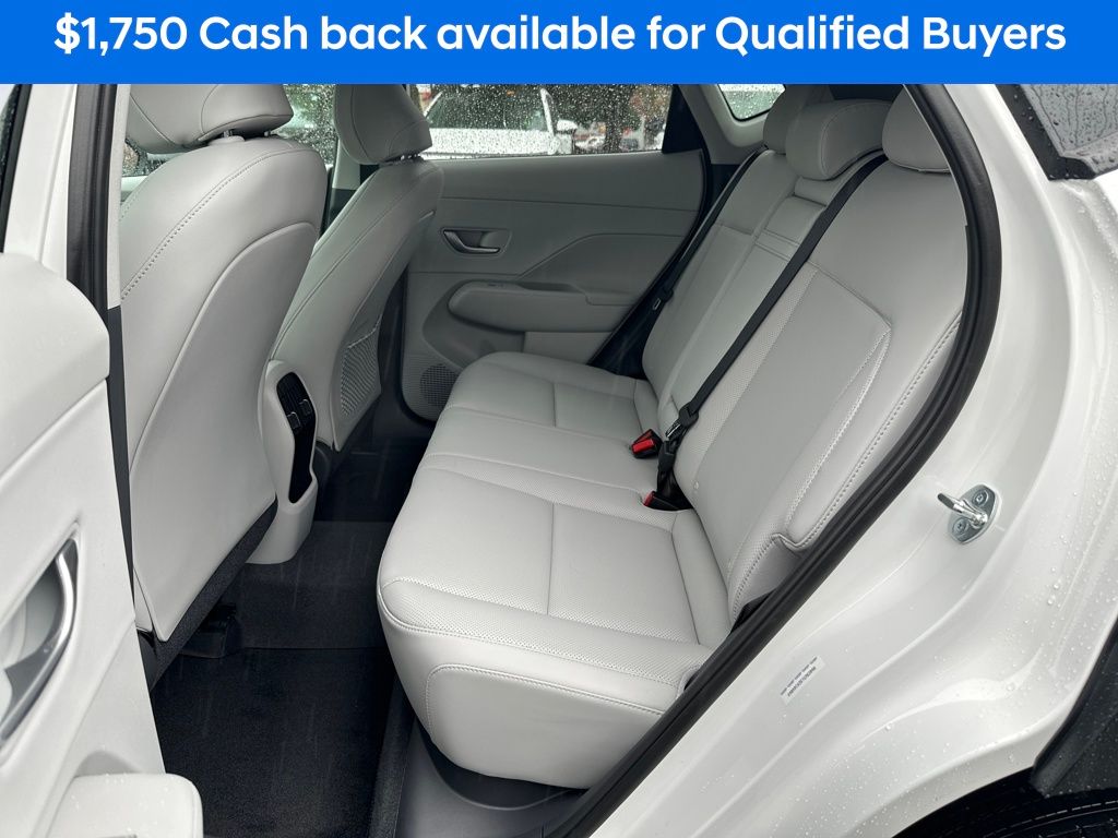 2026 Hyundai Kona SEL Premium Image 14 of 18