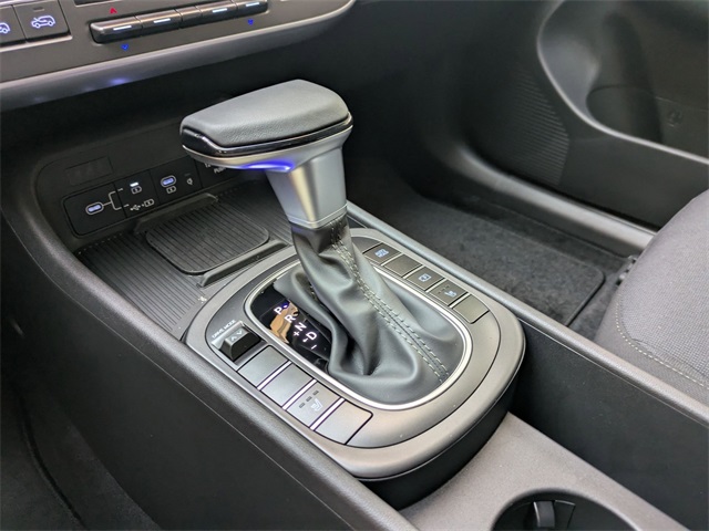 2026 Hyundai Kona SEL Sport Image 11 of 12