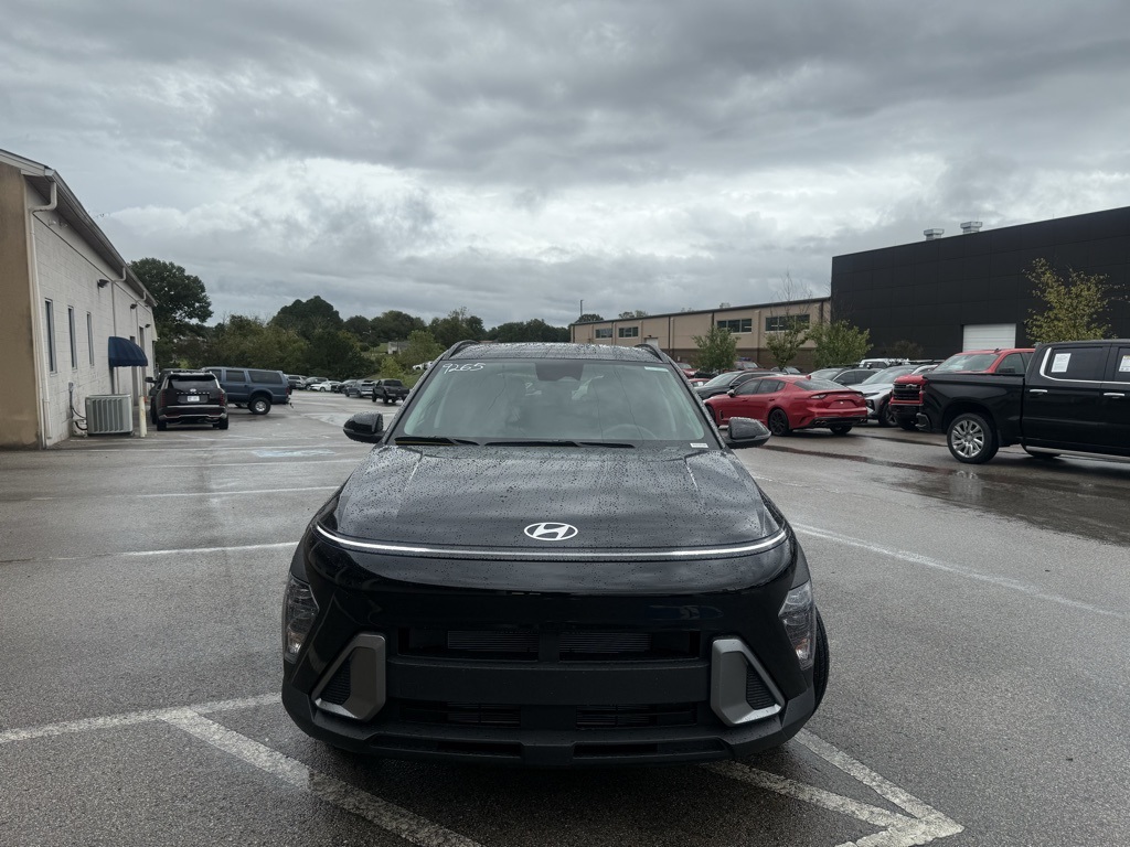 2026 Hyundai Kona SEL Sport Image 2 of 26
