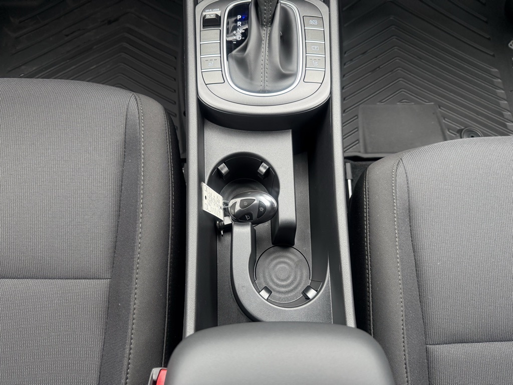 2026 Hyundai Kona SEL Sport Image 22 of 26