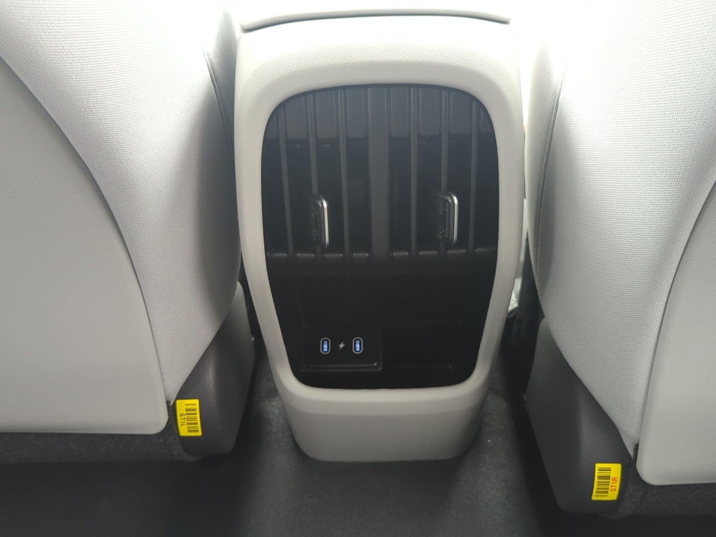 2026 Hyundai Kona SEL Sport Image 13 of 16