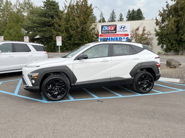 2026 Hyundai Kona SEL Sport Image 2 of 25