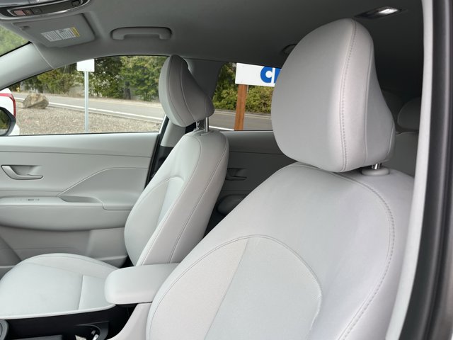 2026 Hyundai Kona SEL Sport Image 12 of 25