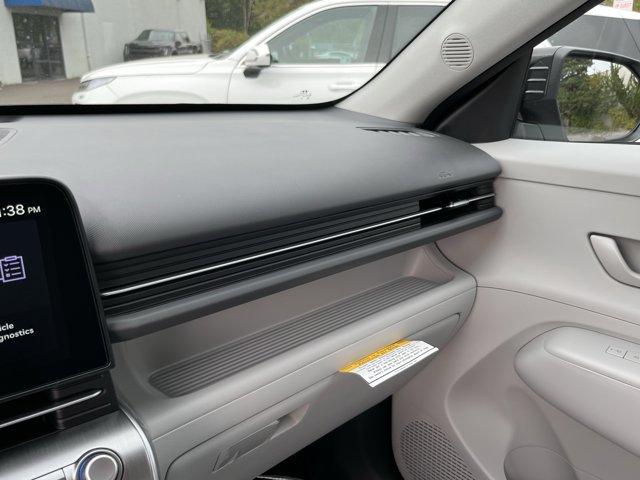 2026 Hyundai Kona SEL Sport Image 14 of 25