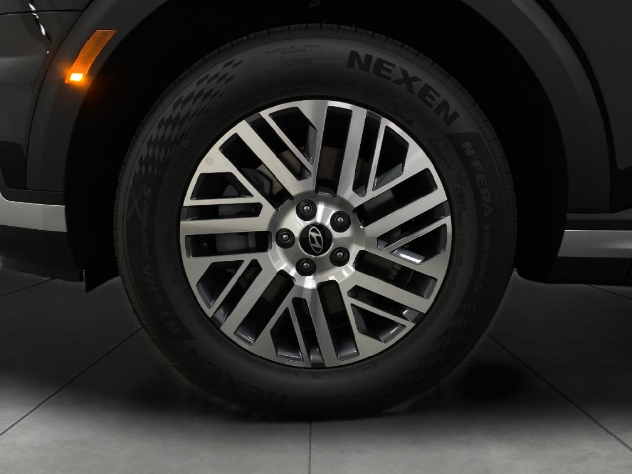 2026 Hyundai Palisade SEL Convenience Image 10 of 36