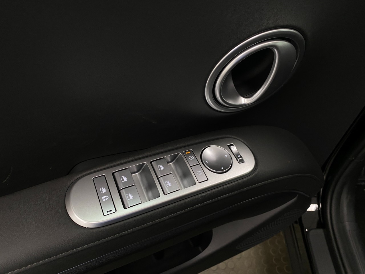 2026 Hyundai Palisade SEL Convenience Image 24 of 36