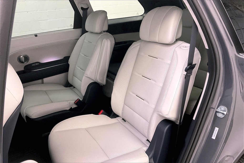 2026 Hyundai Palisade Calligraphy Image 7 of 14