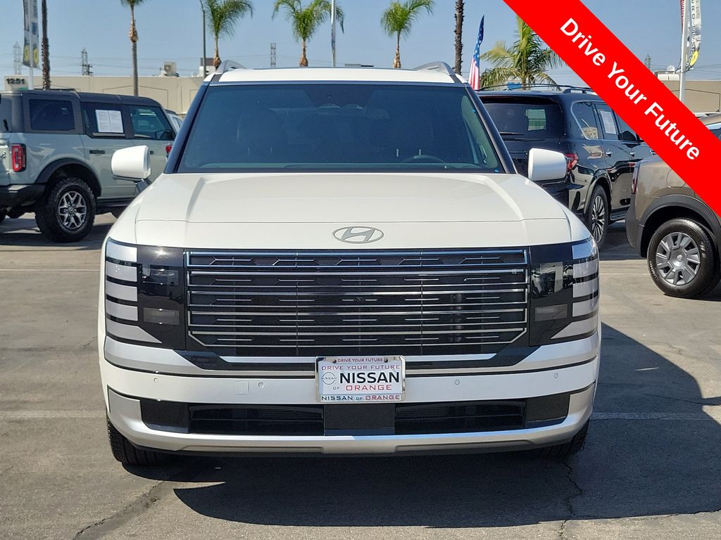 2026 Hyundai Palisade Calligraphy Image 2 of 36