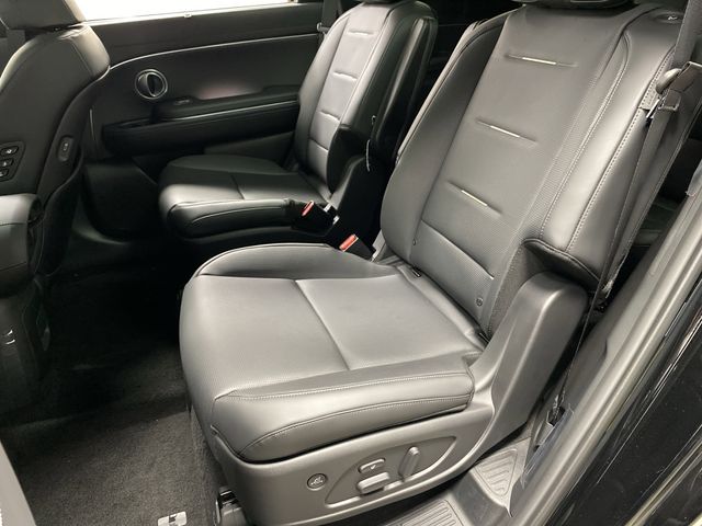 2026 Hyundai Palisade Calligraphy Image 17 of 45