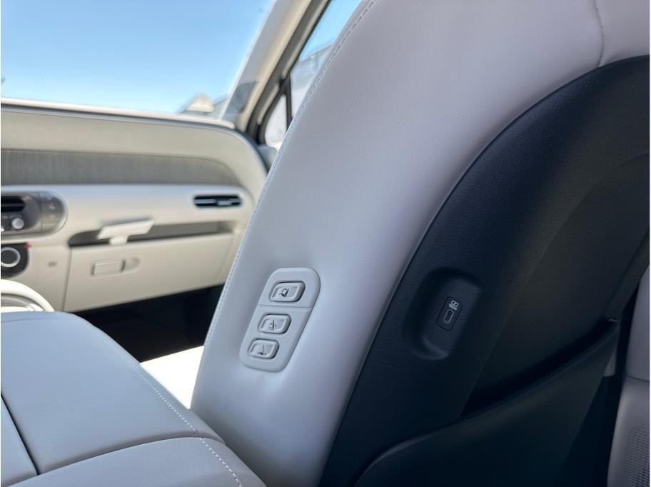 2026 Hyundai Palisade Calligraphy Image 33 of 42