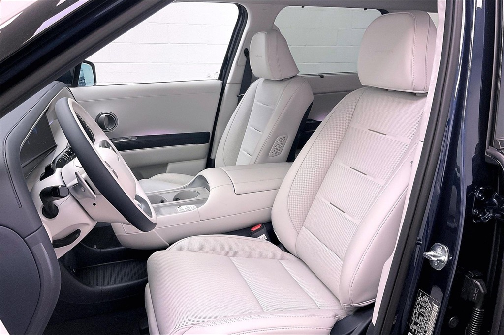 2026 Hyundai Palisade Calligraphy Image 8 of 14