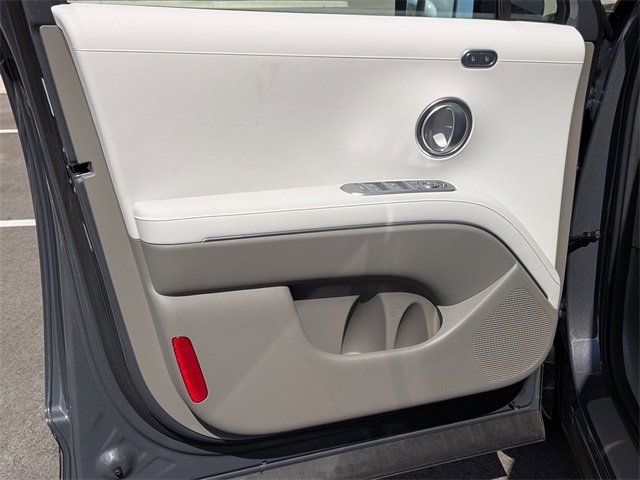 2026 Hyundai Palisade Limited Image 20 of 34