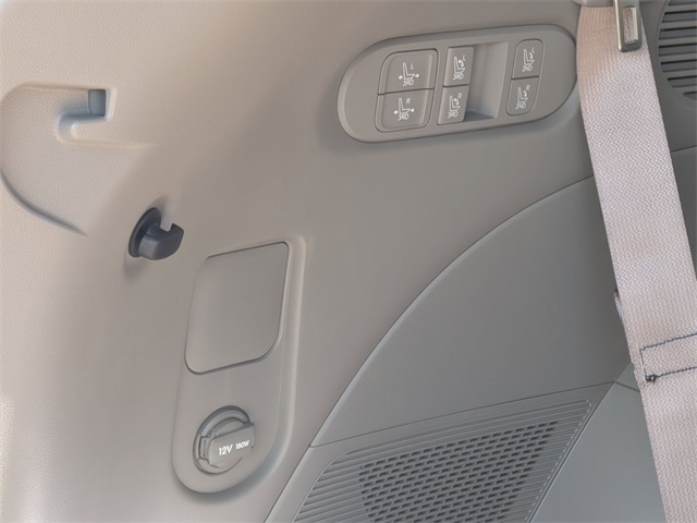 2026 Hyundai Palisade Limited Image 24 of 34