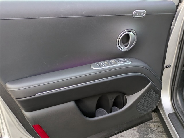 2026 Hyundai Palisade Limited Image 24 of 29