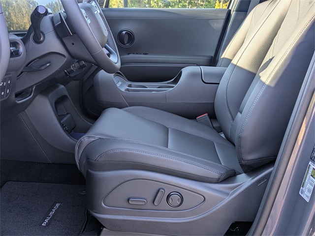 2026 Hyundai Palisade XRT Pro Image 14 of 28