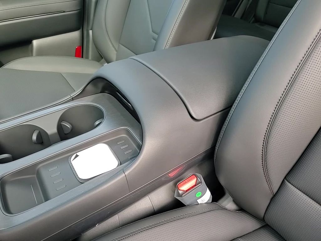 2026 Hyundai Palisade XRT Pro Image 21 of 24