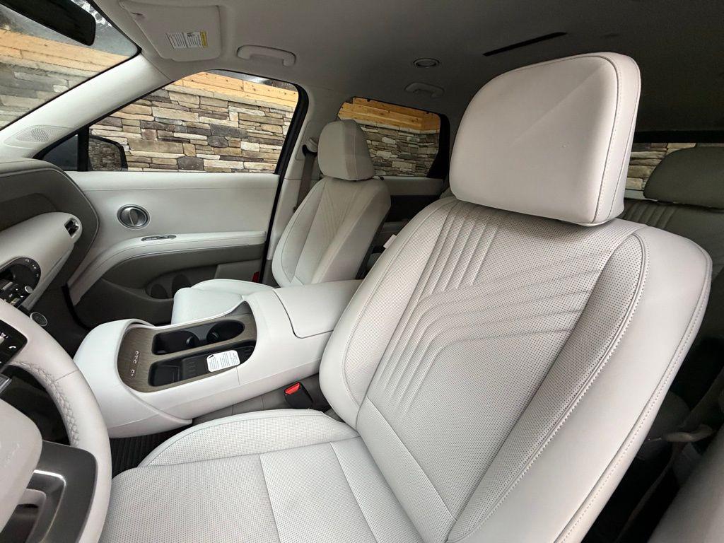 2026 Hyundai Palisade Hybrid SEL 7P Image 10 of 20