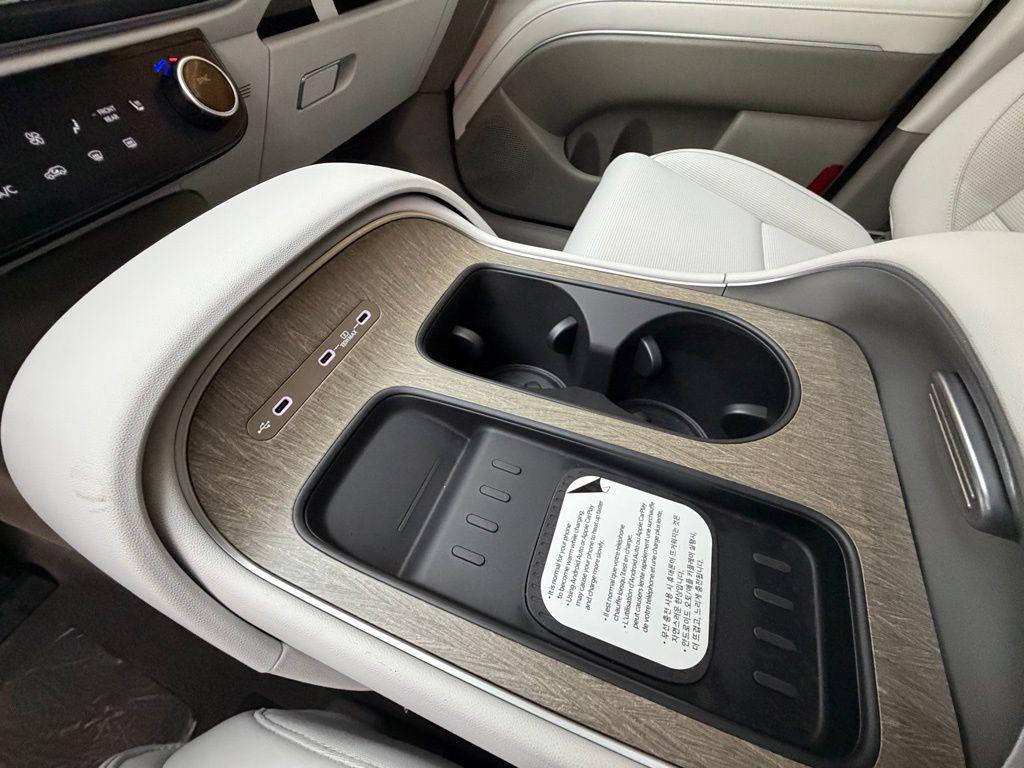 2026 Hyundai Palisade Hybrid SEL 7P Image 18 of 20