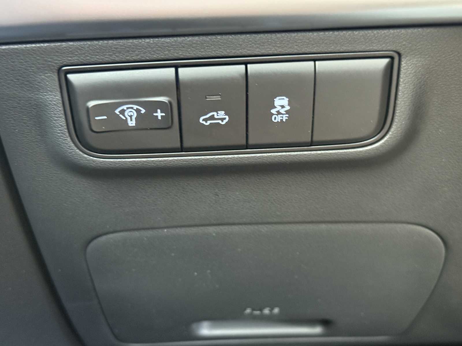 2026 Hyundai Santa Cruz SEL Image 19 of 25