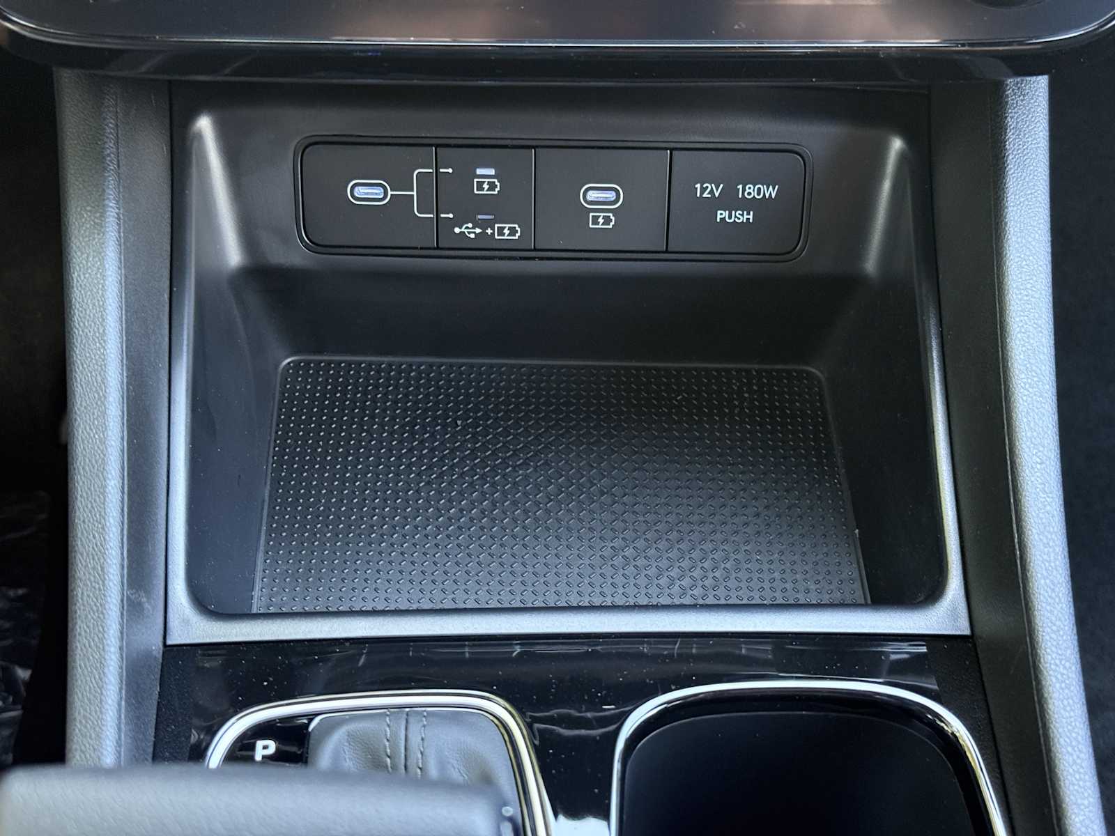 2026 Hyundai Santa Cruz SEL Image 17 of 25