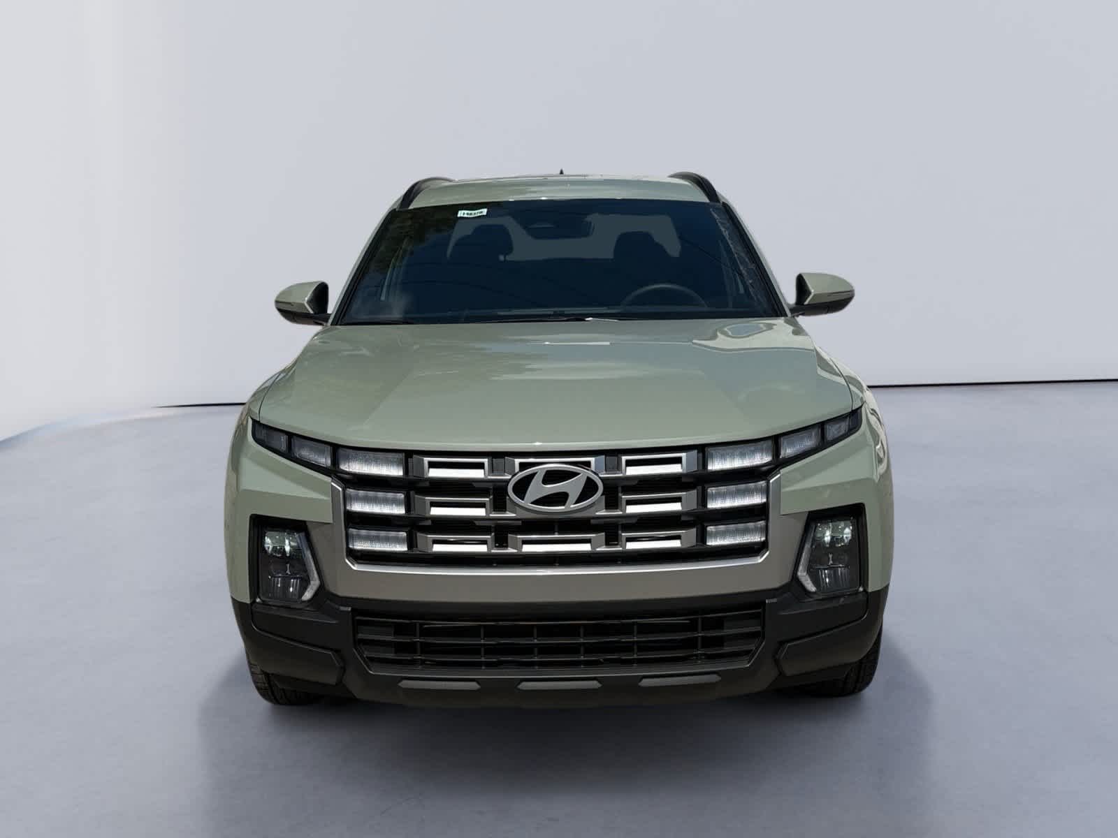 2026 Hyundai Santa Cruz SEL Image 2 of 25