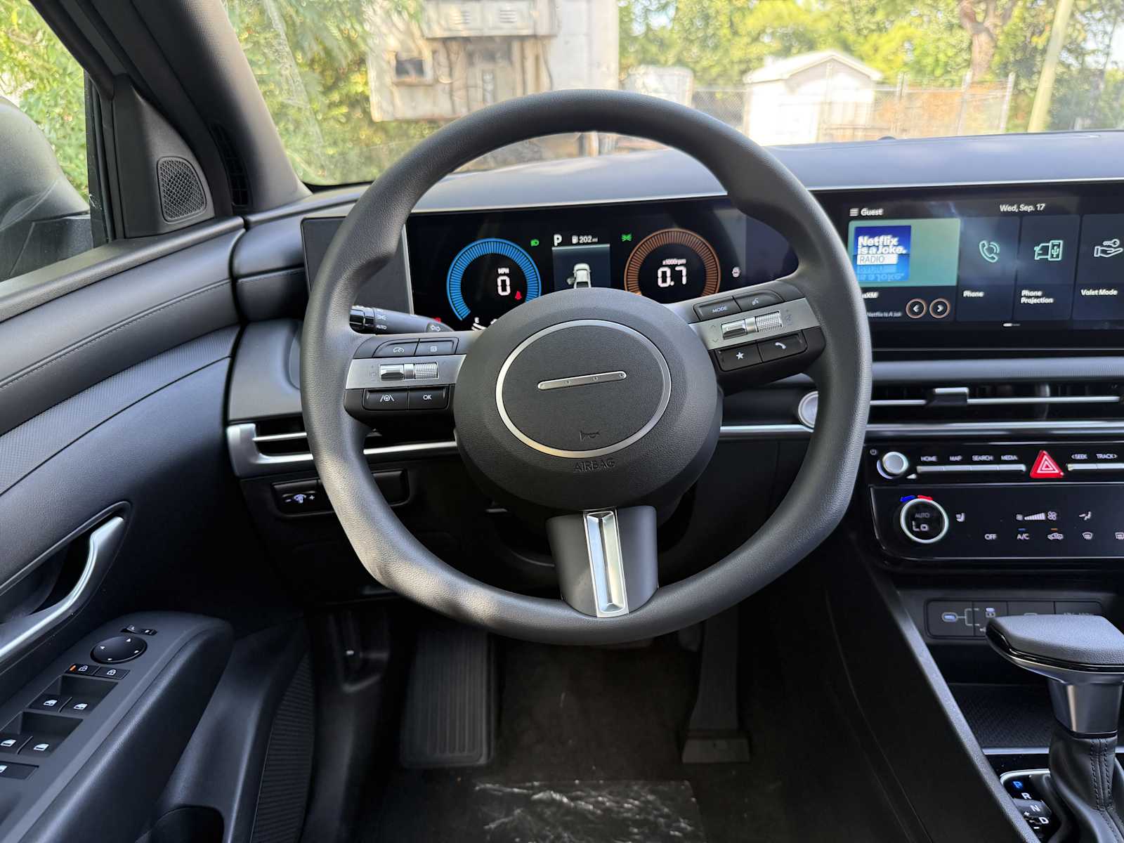 2026 Hyundai Santa Cruz SEL Image 13 of 25