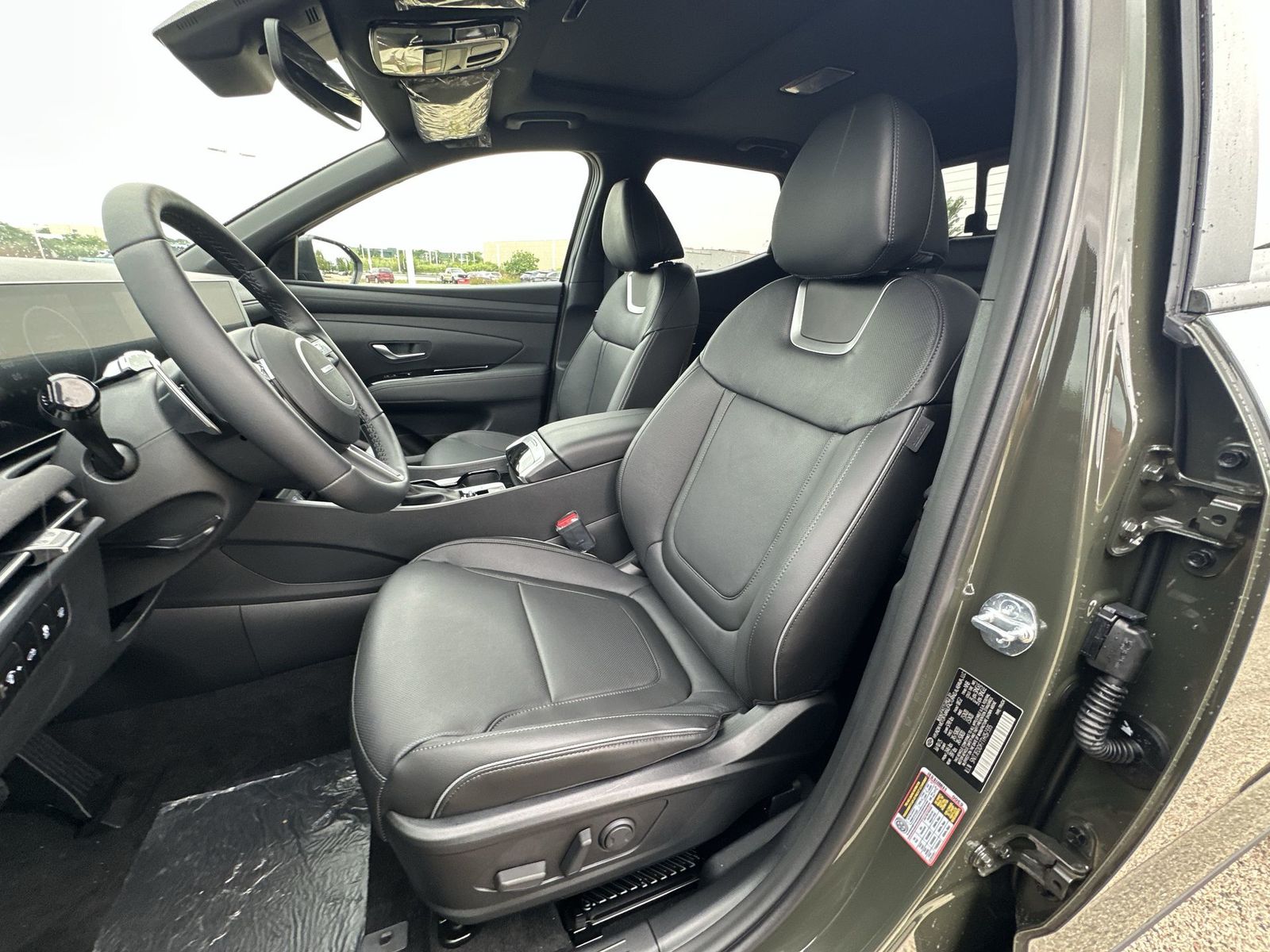 2026 Hyundai Santa Cruz Limited Image 13 of 28