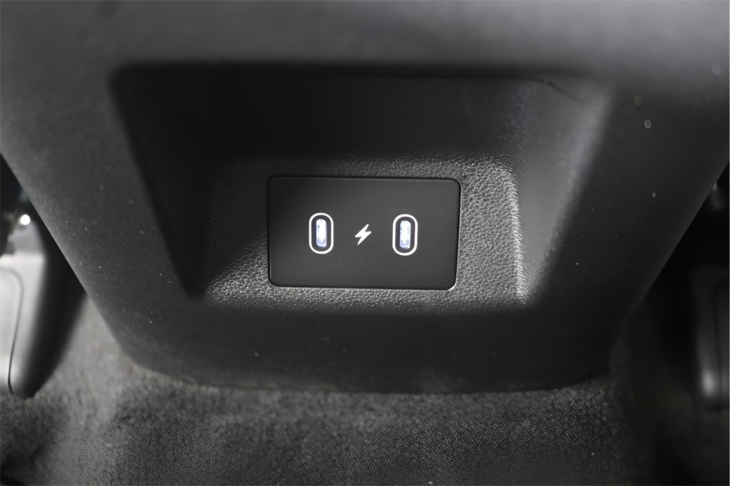 2026 Hyundai Santa Cruz SE Image 26 of 33