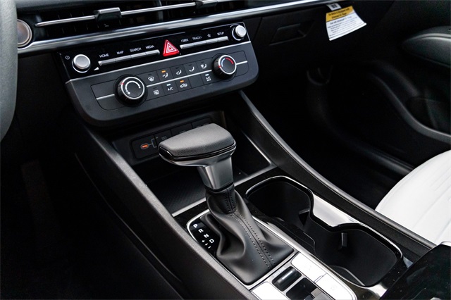 2026 Hyundai Santa Cruz SE Image 21 of 25