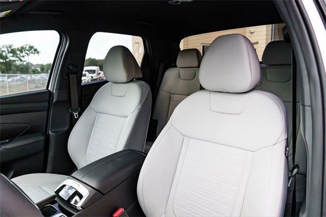 2026 Hyundai Santa Cruz SE Image 9 of 25