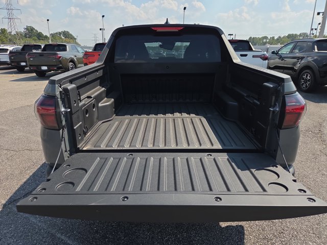 2026 Hyundai Santa Cruz SE Image 4 of 12